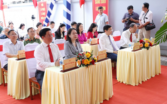 Bầu cử tại An Giang diễn ra trong không khí dân chủ, phấn khởi, an toàn