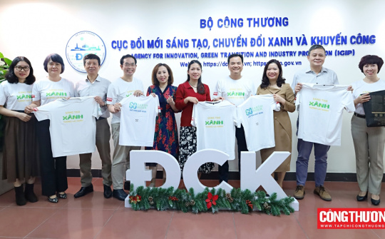 Sẵn sàng lan tỏa thông điệp "Sáng tạo xanh - Tương lai xanh" từ đường chạy