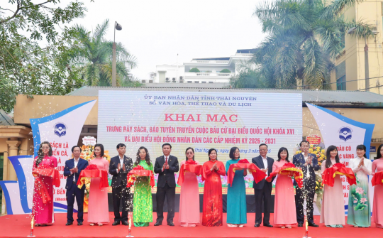 Hơn 1.000 tư liệu được trưng bày: Thái Nguyên tăng chiều sâu tuyên truyền về bầu cử