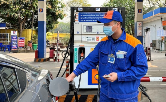 Kỳ điều hành giá xăng dầu ngày 25/3: Giá xăng dầu trong nước giảm mạnh