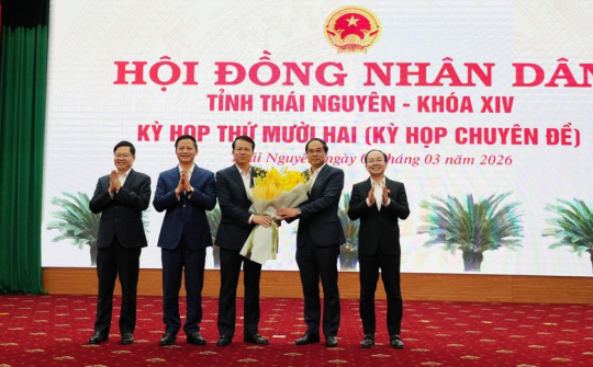 Ông Dương Văn Lượng được bầu làm Phó Chủ tịch tỉnh Thái Nguyên với 100% số phiếu