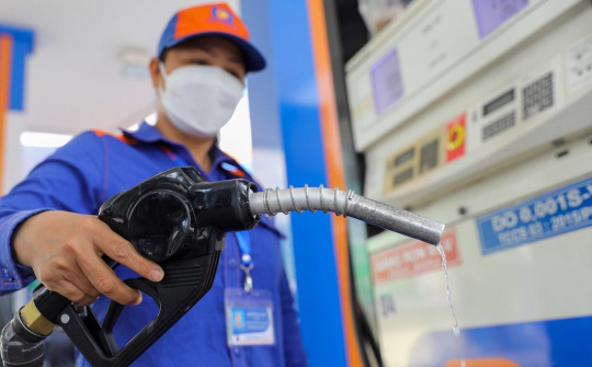 Chính phủ triển khai loạt giải pháp cấp bách bảo đảm an ninh năng lượng trước xung đột tại Trung Đông