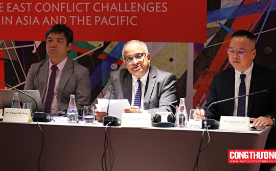 ADB dự báo kinh tế Việt Nam tăng trưởng 7,2% năm 2026 bất chấp thách thức toàn cầu