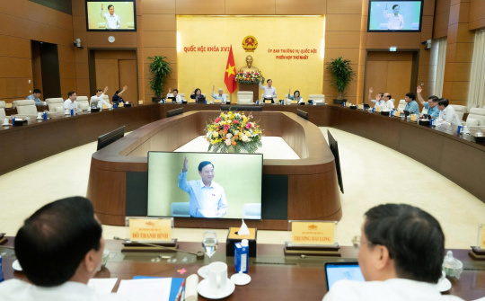 Ủy ban Thường vụ Quốc hội thông qua về nguyên tắc thành lập thành phố Đồng Nai trực thuộc Trung ương