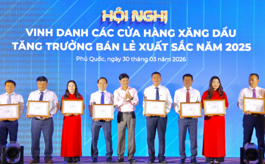 Petrolimex vinh danh các Cửa hàng Xăng dầu tăng trưởng bán lẻ xuất sắc năm 2025