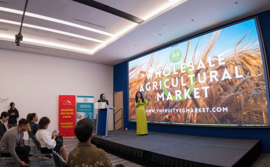 Ra mắt nền tảng “Chợ đầu mối nông sản trực tuyến Việt Nam” tại Singapore