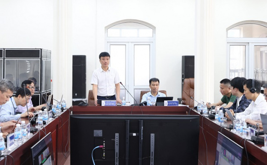 EVNNPT thúc đẩy nghiên cứu ứng dụng công nghệ truyền tải điện một chiều HVDC tại Việt Nam