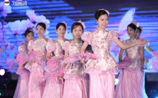 Khi văn hóa đọc "hòa âm" cùng sự sáng tạo của sinh viên Báo chí