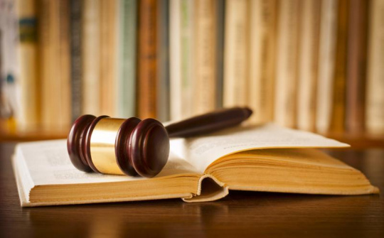 Tổng rà soát văn bản quy phạm pháp luật, hoàn thiện thể chế, khơi thông nguồn lực tăng trưởng