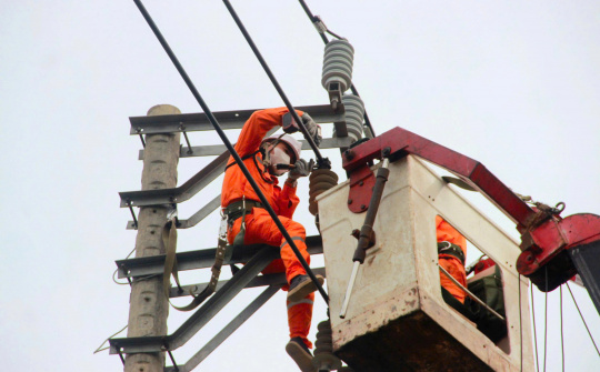 EVNNPC: tăng cường chỉ đạo, triển khai đồng bộ giải pháp đảm bảo cung ứng điện mùa nắng nóng 2026