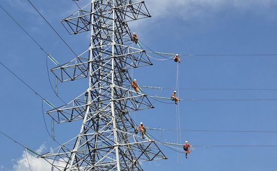 5 năm bền bỉ giữ dòng điện an toàn của Tổ quản lý vận hành đường dây Đông Hà