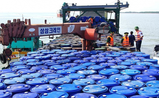 Bộ Công Thương phối hợp với các địa phương siết chặt quản lý kinh doanh, vận chuyển xăng dầu tại khu vực biên giới