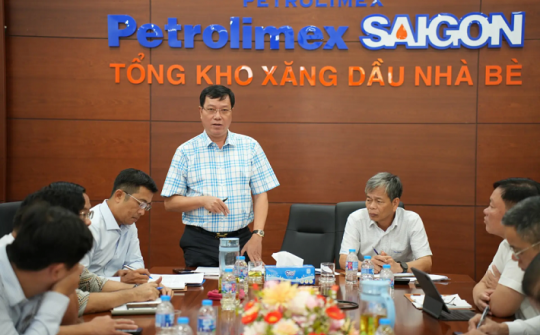 Tổng kho Xăng dầu Nhà Bè: Giữ vững nhịp độ sản xuất kinh doanh