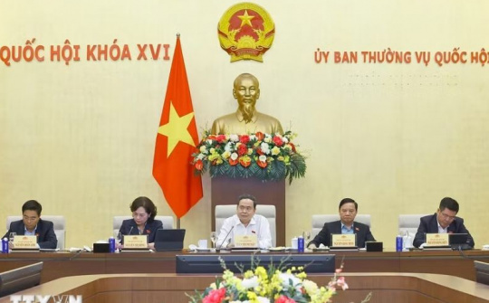 Thống nhất trình Quốc hội giảm mạnh thuế xăng dầu để ứng phó biến động giá năng lượng