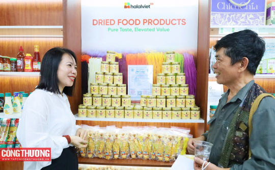 [CHÙM ẢNH] Lễ ra mắt Trung tâm HalalViet và Hội thảo khoa học quốc tế về thị trường Halal