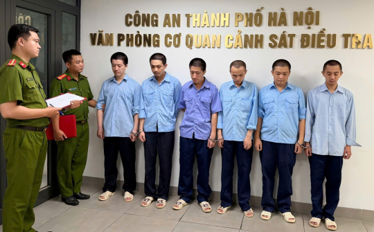 Bóc gỡ đường dây buôn lậu gần 300kg vàng từ Hồng Kông