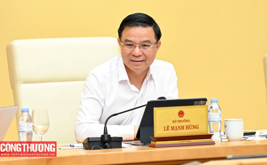 Bộ trưởng Lê Mạnh Hùng: Bối cảnh mới đòi hỏi cách tiếp cận quản lý năng lượng quốc gia ở góc nhìn tổng thể