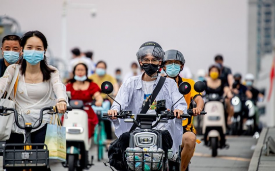 Ý định chuyển đổi sang xe điện của người dân Hà Nội: tiếp cận mô hình tích hợp PPM - TPB