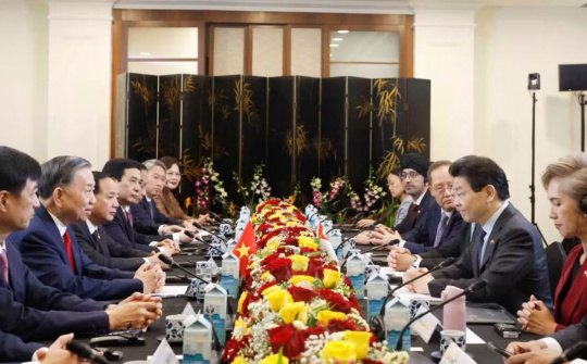 Tạo thêm xung lực cho quan hệ Đối tác Chiến lược toàn diện Việt Nam - Singapore