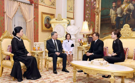 Tổng Bí thư, Chủ tịch nước Tô Lâm và Phu nhân hội kiến Nhà vua Thái Lan và Hoàng hậu