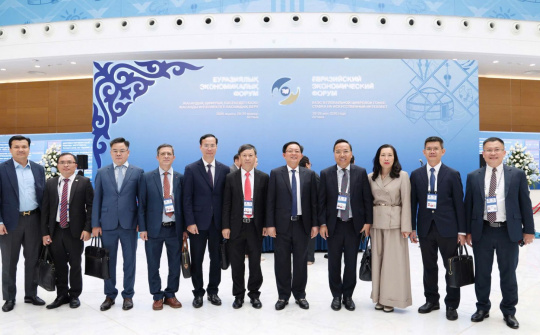 Thứ trưởng Nguyễn Hoàng Long tham dự Diễn đàn Kinh tế Á - Âu và làm việc tại Kazakstan