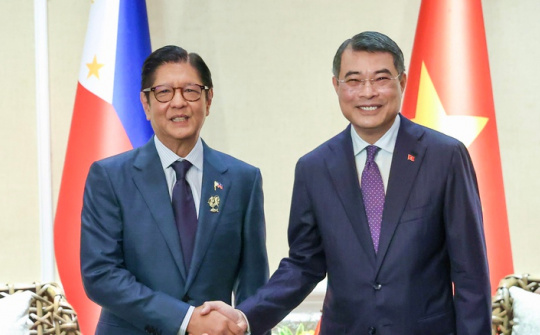 Thủ tướng Lê Minh Hưng hội kiến Tổng thống Philippines