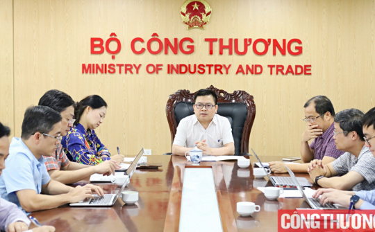 Tăng cường truyền thông để thúc đẩy sử dụng năng lượng tiết kiệm và hiệu quả