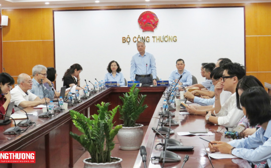Bộ Công Thương làm việc với các ngành hàng tìm giải pháp thúc đẩy xuất khẩu
