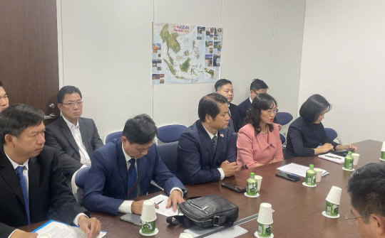 Thứ trưởng Phan Thị Thắng dẫn đầu Đoàn công tác làm việc với Trung tâm ASEAN - Nhật Bản