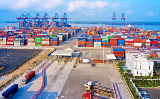 Bộ Công Thương ban hành Chương trình hành động triển khai Chương trình "Vươn ra thị trường quốc tế giai đoạn 2026-2030”