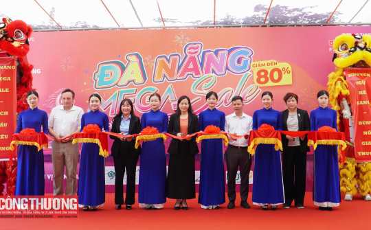 Đà Nẵng: Khai mạc ngày hội khuyến mại hàng hiệu với 300 thương hiệu tham gia