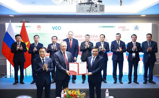 Các hoạt động của Bộ trưởng Lê Mạnh Hùng trong khuôn khổ chuyến thăm Liên bang Nga dự Hội nghị Cấp cao kỷ niệm 35 năm quan hệ ASEAN - Nga của Thủ tướng Chính phủ