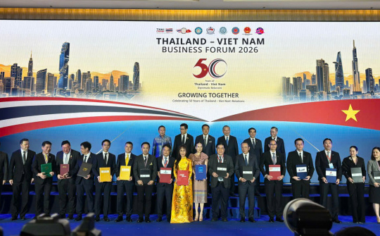 B.GRIMM Power và PV Power ký thỏa thuận hợp tác phát triển LNG Vũng Áng III hơn 50.000 tỷ đồng