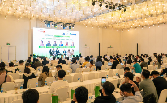 Chứng khoán Rồng Việt tổ chức thành công Hội thảo Đầu tư 2026: “Đón sóng nâng hạng - Vững bước chu kỳ mới”