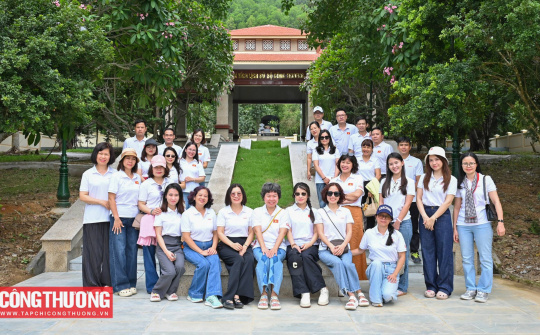 Tạp chí Công Thương tổ chức các hoạt động "về nguồn" nhân dịp kỷ niệm 101 năm Ngày báo chí Cách mạng Việt Nam