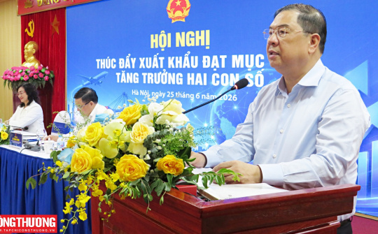 Phó Thủ tướng Thường trực giao các nhiệm vụ trọng tâm để thúc đẩy xuất khẩu đạt mục tiêu tăng trưởng hai con số