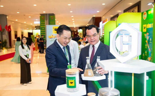 Mang giải pháp xanh đến đồng ruộng: Dấu ấn Vinachem tại Đại hội đại biểu toàn quốc Hội Nông dân Việt Nam lần thứ IX