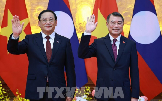 Việt Nam - Lào tăng cường thắt chặt quan hệ hợp tác
