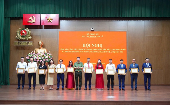 Vinachem được biểu dương trong phong trào toàn dân bảo vệ an ninh Tổ quốc