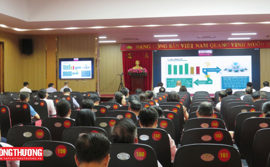 Đảng ủy Bộ Công Thương tham dự Hội nghị toàn quốc sơ kết 1 năm 6 tháng thực hiện Nghị quyết 57-NQ/TW