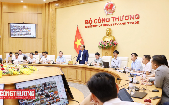 [CHÙM ẢNH] Bộ Công Thương tổ chức hội nghị phổ biến, quán triệt Nghị định số 272/2026/NĐ-CP