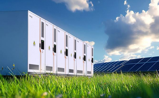 Đánh giá vai trò của hệ thống pin lưu trữ trong cắt giảm công suất tại các nhà máy điện mặt trời tại Việt Nam
