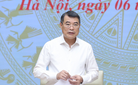 Đổi mới công tác thi đua, khen thưởng theo hướng thực chất, gắn với kết quả nhiệm vụ và mục tiêu cụ thể