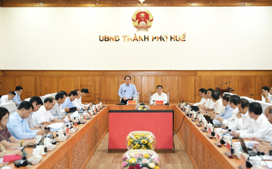 Phó Thủ tướng Lê Tiến Châu: Huế tiếp tục kiên định mục tiêu tăng trưởng hai con số
