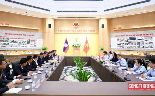 Thứ trưởng Phan Thị Thắng tiếp Thứ trưởng Bộ Công Thương Lào Phouthavanh Nanthavong