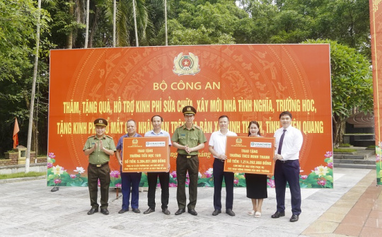 Vinachem đồng hành cùng Bộ Công an thực hiện công tác an sinh xã hội tại Tuyên Quang