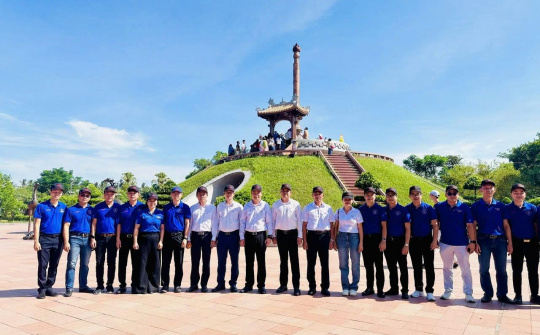 DRC tổ chức hoạt động về nguồn và tri ân người có công