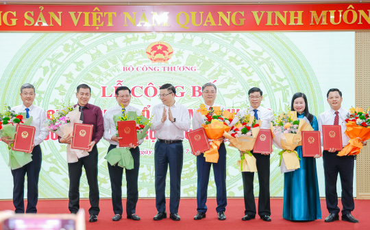 Bộ Công Thương bổ nhiệm lãnh đạo các trường Đại học trực thuộc
