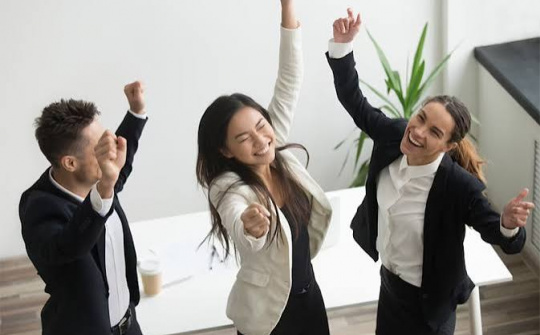 Tạo động lực làm việc cho nhân viên Công ty Cổ phần luyện kim Tân nguyên Hải Dương Việt Nam - góc nhìn từ tháp nhu cầu của Maslow