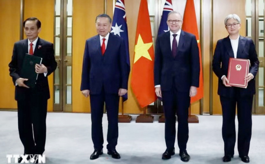 Tổng Bí thư, Chủ tịch nước Tô Lâm chứng kiến trao văn kiện hợp tác giữa Việt Nam-Australia